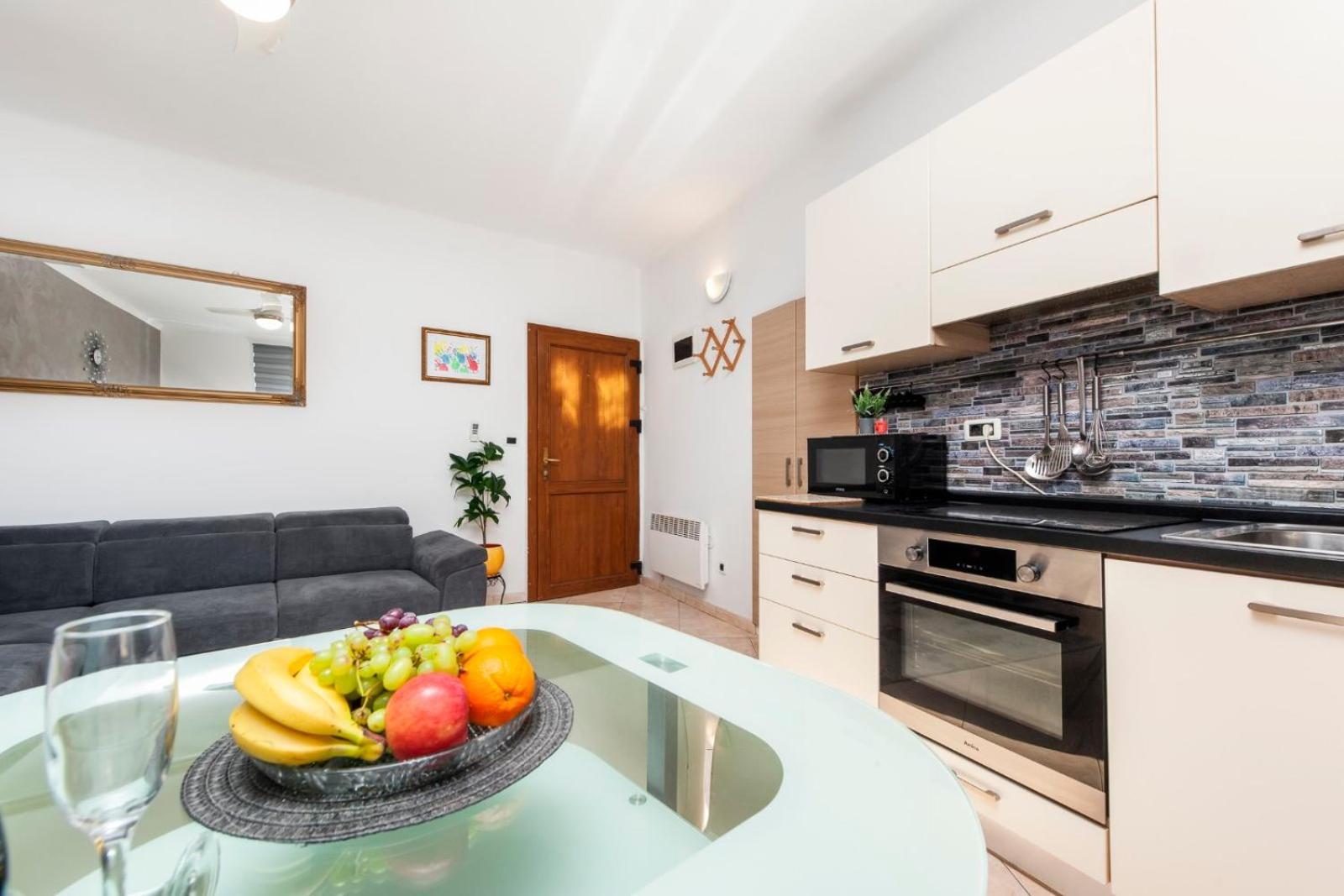 Apartment Rogic Rovinj Exterior photo